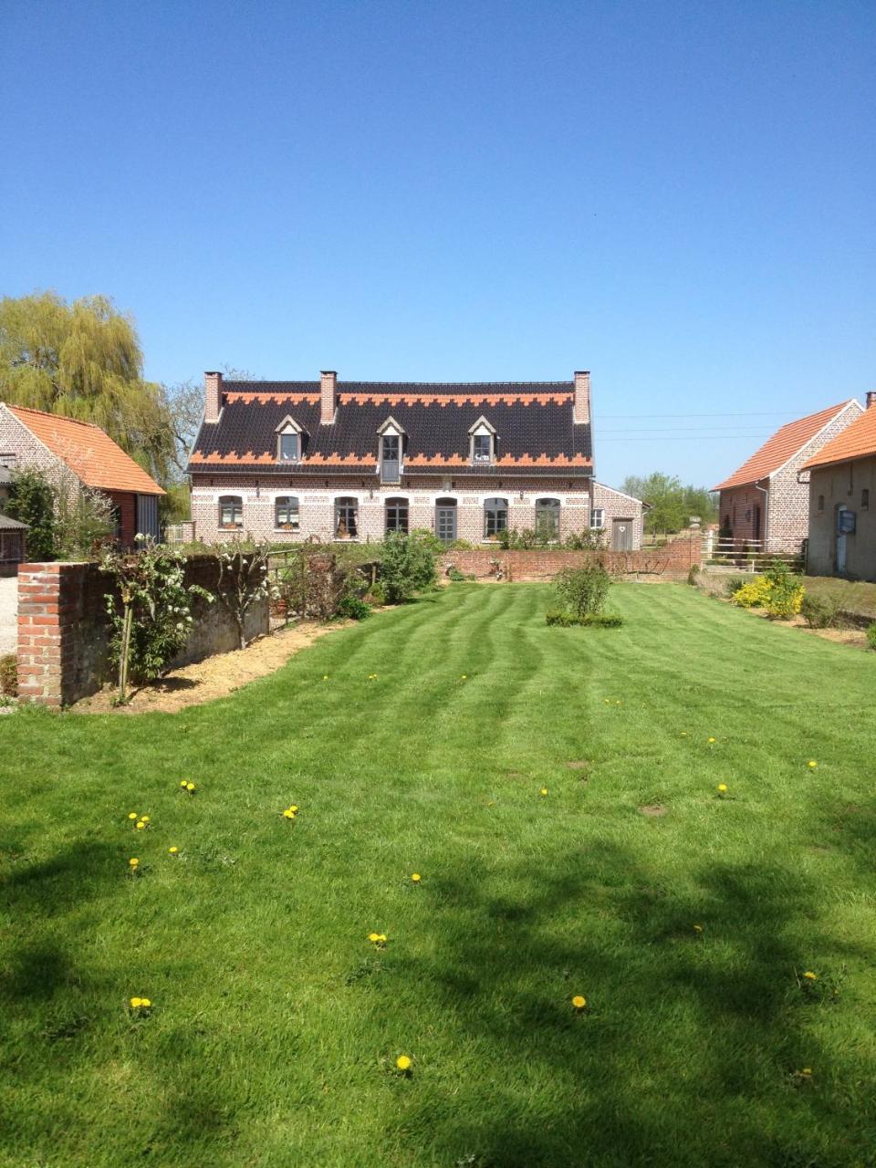 Paardenhof Guesthouse Esquelbecq Exterior photo